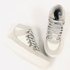 Aqua Bash White High Top Sneakers Women's Size 7